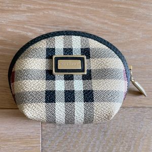 Burberry coin wallet